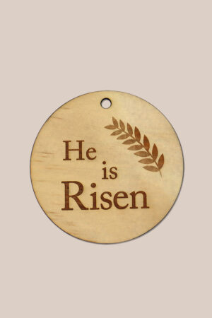 Easter decoration – He is Risen – in plywood, engraved with leaf